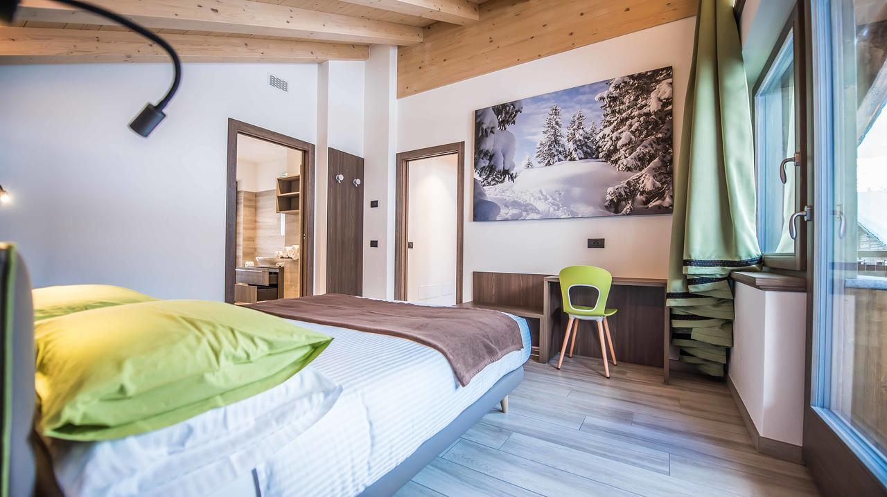 Chalet 4 Stagioni Villa Livigno Exteriör bild